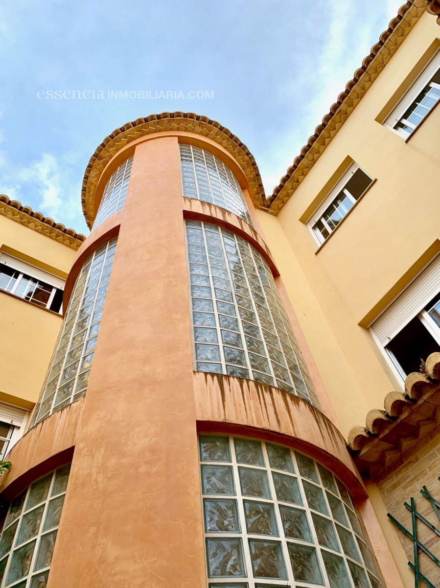 5 makuuhuone Huvila myytävänä paikassa Gandia mukana 
autotalli - 700 000 € (Ref: 4720567)