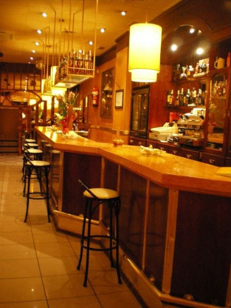 Comercial para venda em Gandia - 250 000 € (Ref: 6154936)