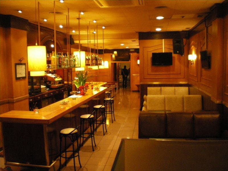 Comercial para venda em Gandia - 250 000 € (Ref: 6154936)