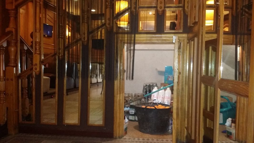 Comercial para venda em Gandia - 250 000 € (Ref: 6154936)