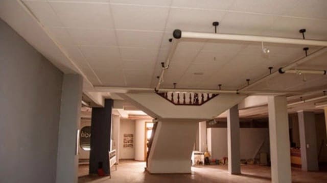 Commercial for sale in Cullera - € 264,400 (Ref: 6654940)