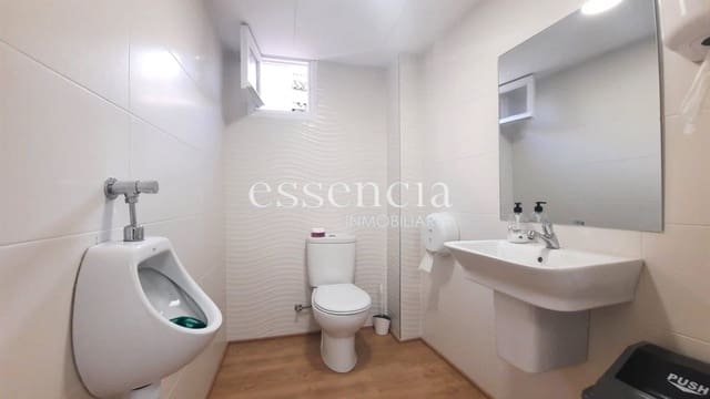 Erhverv til salg i Gandia - € 220.000 (Ref: 6727933)