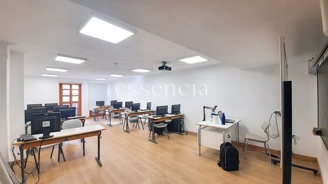Office for sale in Gandia - € 220,000 (Ref: 6727934)