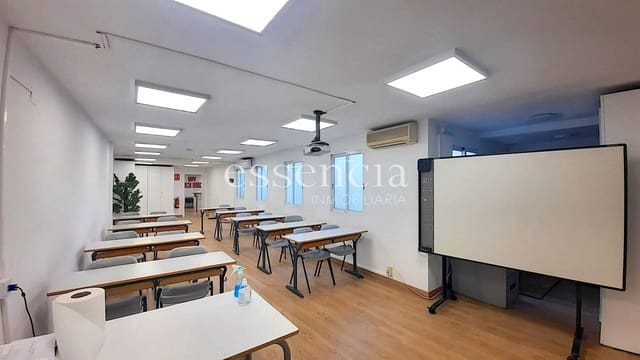 Office for sale in Gandia - € 220,000 (Ref: 6727934)