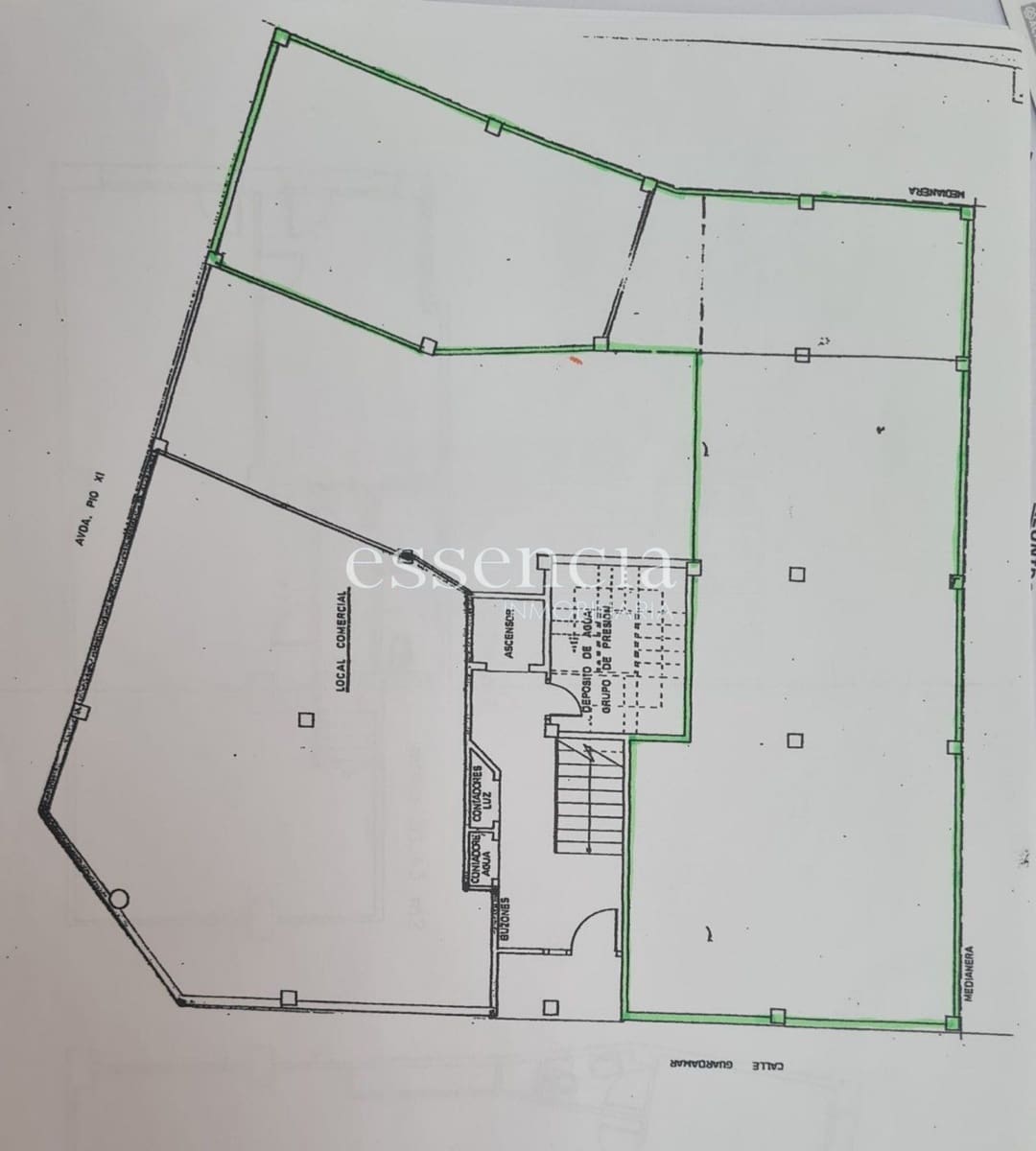 Commercial for sale in Gandia - € 100,000 (Ref: 6893379)