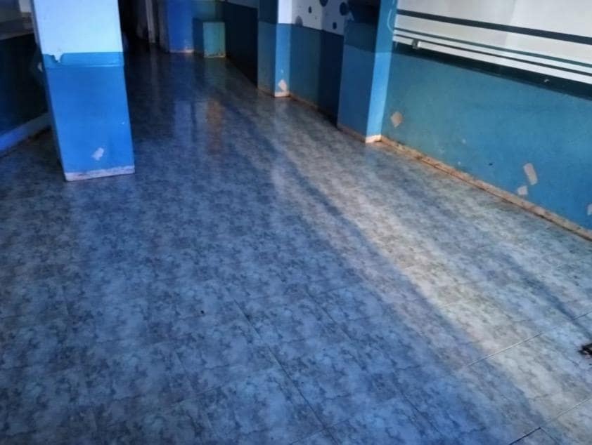 Commercial for sale in Gandia - € 55,000 (Ref: 7208057)