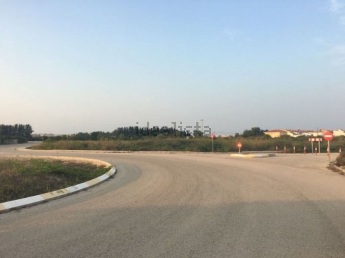 Działka budowlana na sprzedaż w Guardamar de la Safor - 362 000 € (Ref: 7274591)