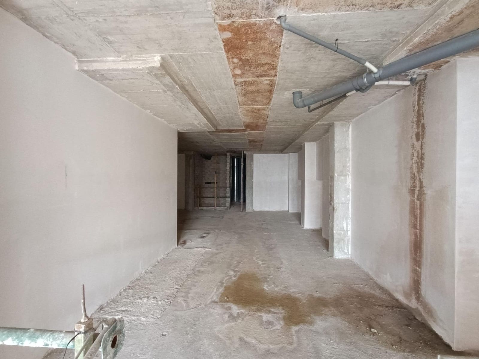 Erhverv til salg i Gandia - € 144.000 (Ref: 7399847)