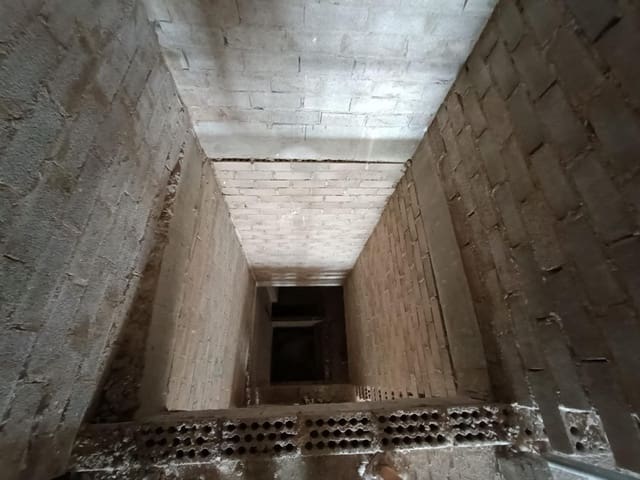 Erhverv til salg i Gandia - € 144.000 (Ref: 7399847)