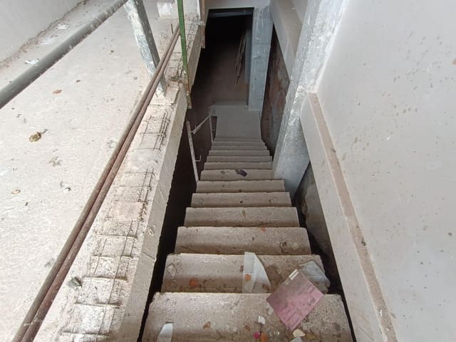 Erhverv til salg i Gandia - € 144.000 (Ref: 7399847)