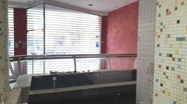 Commerciale in vendita in Gandia - 207.000 € (Rif: 7495109)