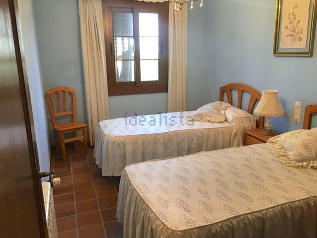 Chalet de 5 habitaciones en La Font d'En Carròs en venta con piscina garaje - 460.000 € (Ref: 7695520)