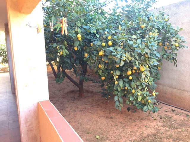 Chalet de 5 habitaciones en La Font d'En Carròs en venta con piscina garaje - 460.000 € (Ref: 7695520)