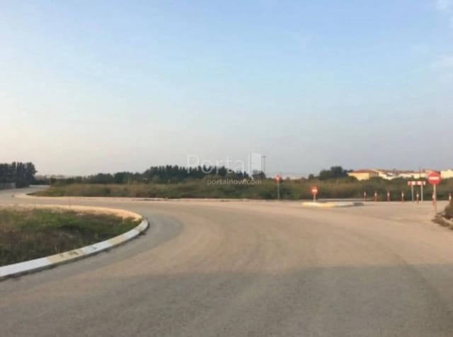 Tontti myytävänä paikassa Guardamar de la Safor - 362 000 € (Ref: 7712096)