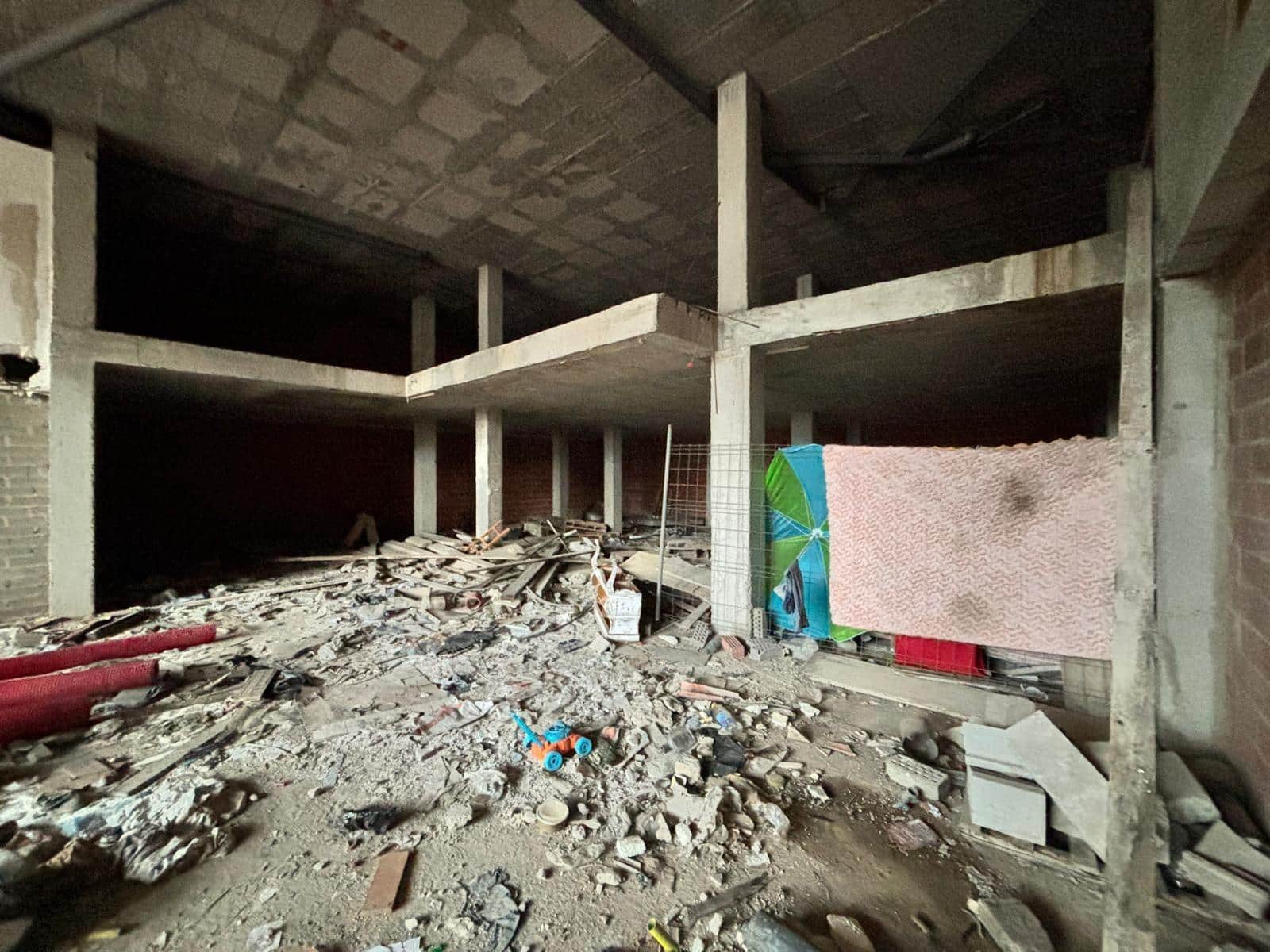 Commercieel te koop in Gandia - € 83.000 (Ref: 7765108)