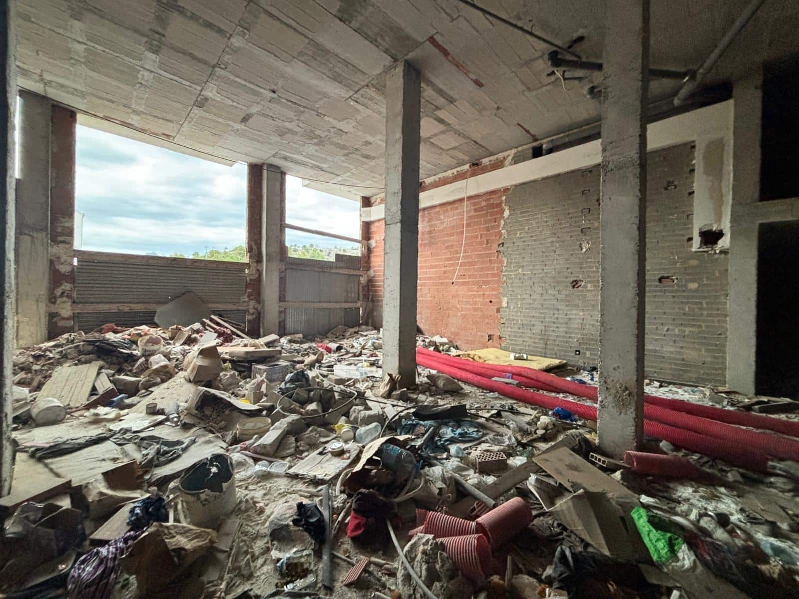 Commercieel te koop in Gandia - € 83.000 (Ref: 7765108)