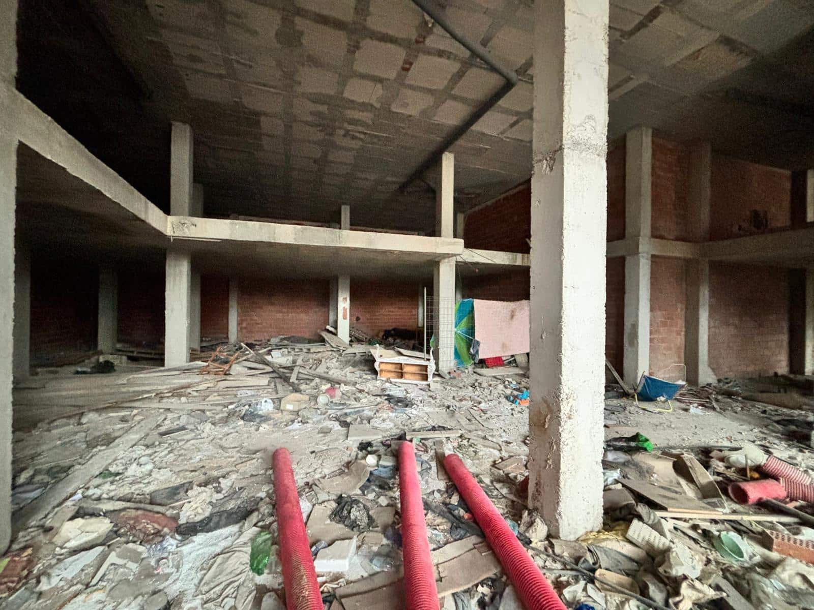 Commercieel te koop in Gandia - € 83.000 (Ref: 7765108)