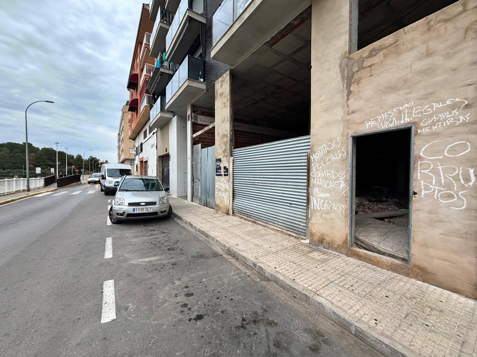 Commercieel te koop in Gandia - € 83.000 (Ref: 7765108)
