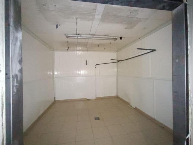 Erhverv til salg i Gandia - € 135.000 (Ref: 7793536)