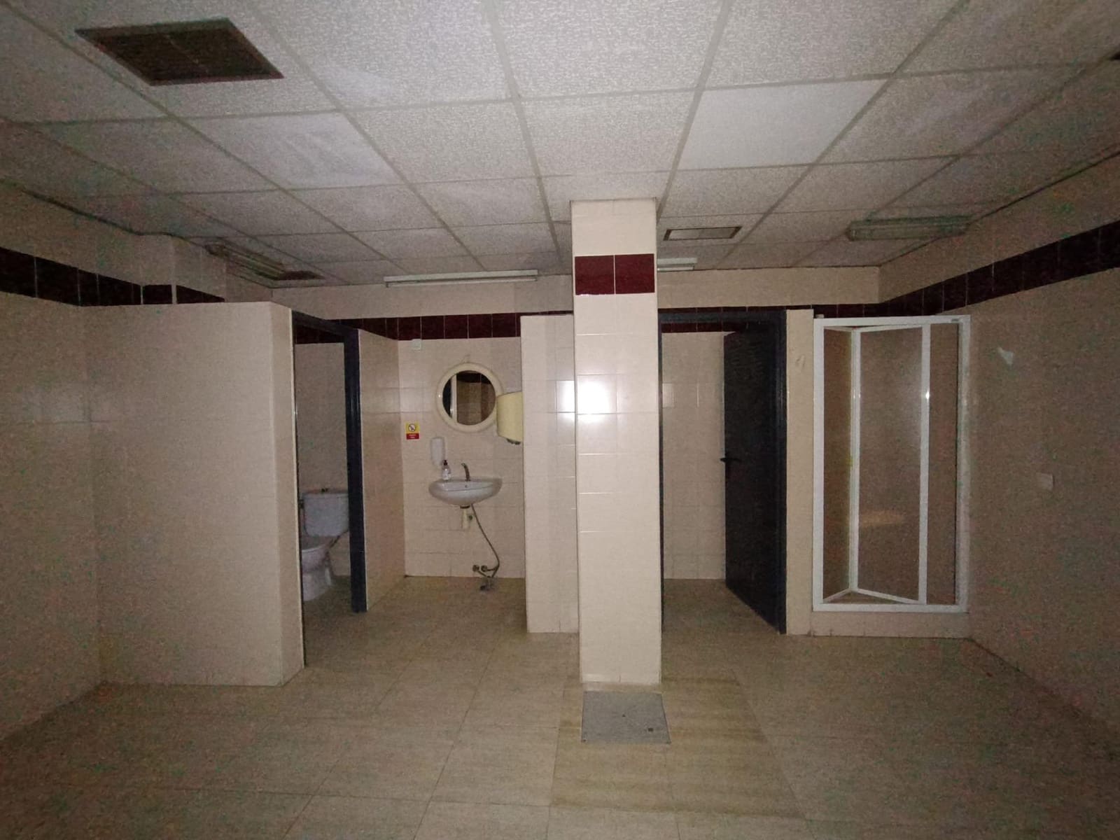 Erhverv til salg i Gandia - € 135.000 (Ref: 7793536)