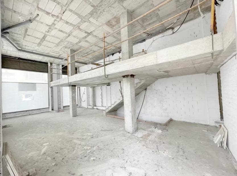 Kommersiell til salgs i Tavernes de la Valldigna - € 133 770 (Ref: 7837485)