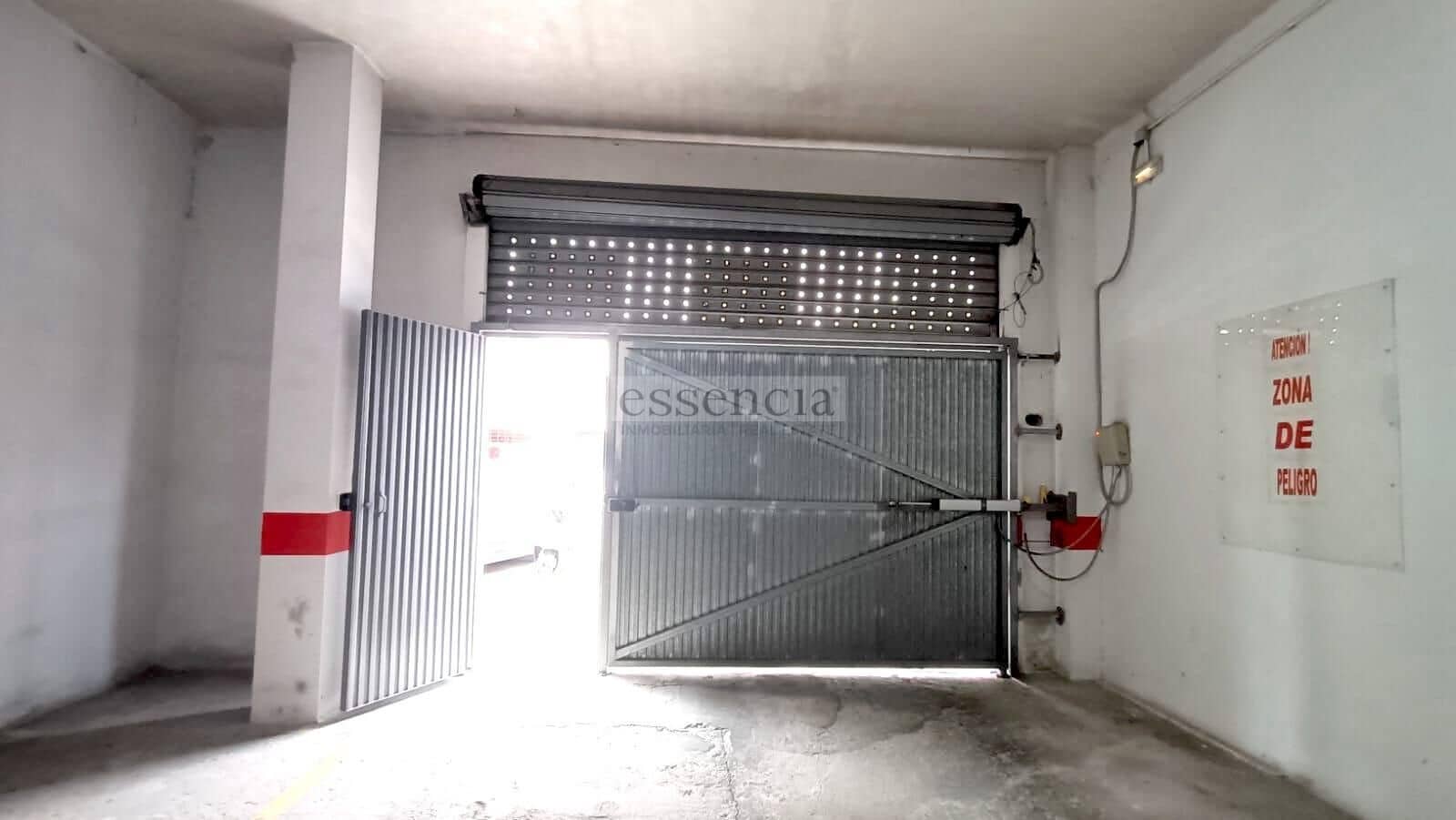 Erhverv til salg i Gandia - € 139.900 (Ref: 8130048)