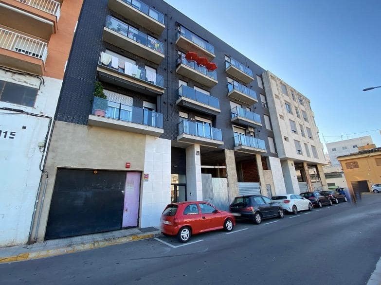 Garage for sale in Gandia - € 9,900 (Ref: 8415475)