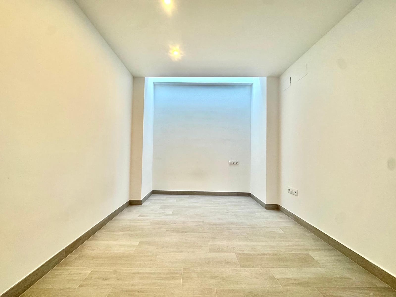 2 soveværelse Villa til salg i Piles med swimmingpool garage - € 219.000 (Ref: 8435100)