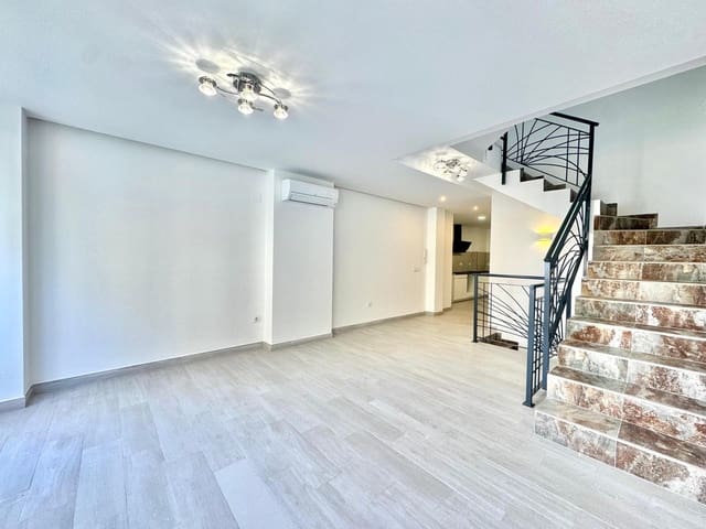 Chalet de 2 habitaciones en Piles en venta con piscina garaje - 219.000 € (Ref: 8435100)