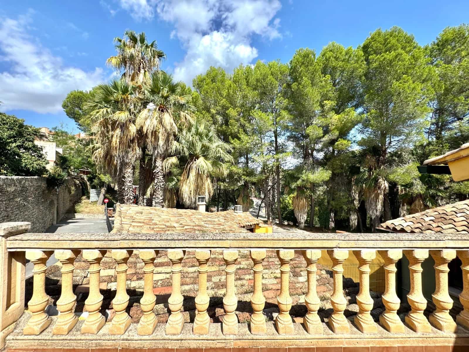 3 soveværelse Villa til salg i Salem med garage - € 144.000 (Ref: 8522876)