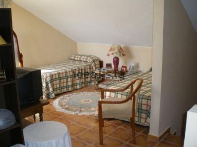 4 sypialnia Willa na sprzedaż w Gandia z garażem - 325 000 € (Ref: 8582625)