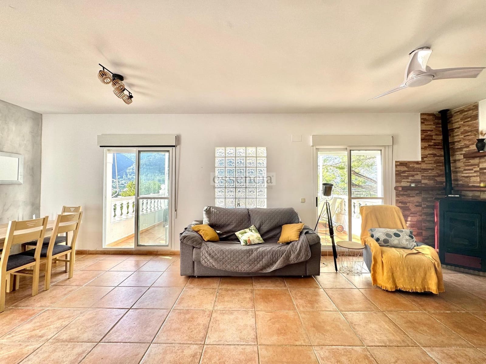 4 soverom Villa til salgs i Gandia med svømmebasseng garasje - € 359 000 (Ref: 8599483)