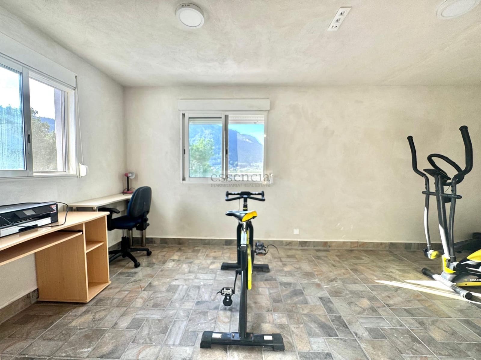 4 soverom Villa til salgs i Gandia med svømmebasseng garasje - € 359 000 (Ref: 8599483)