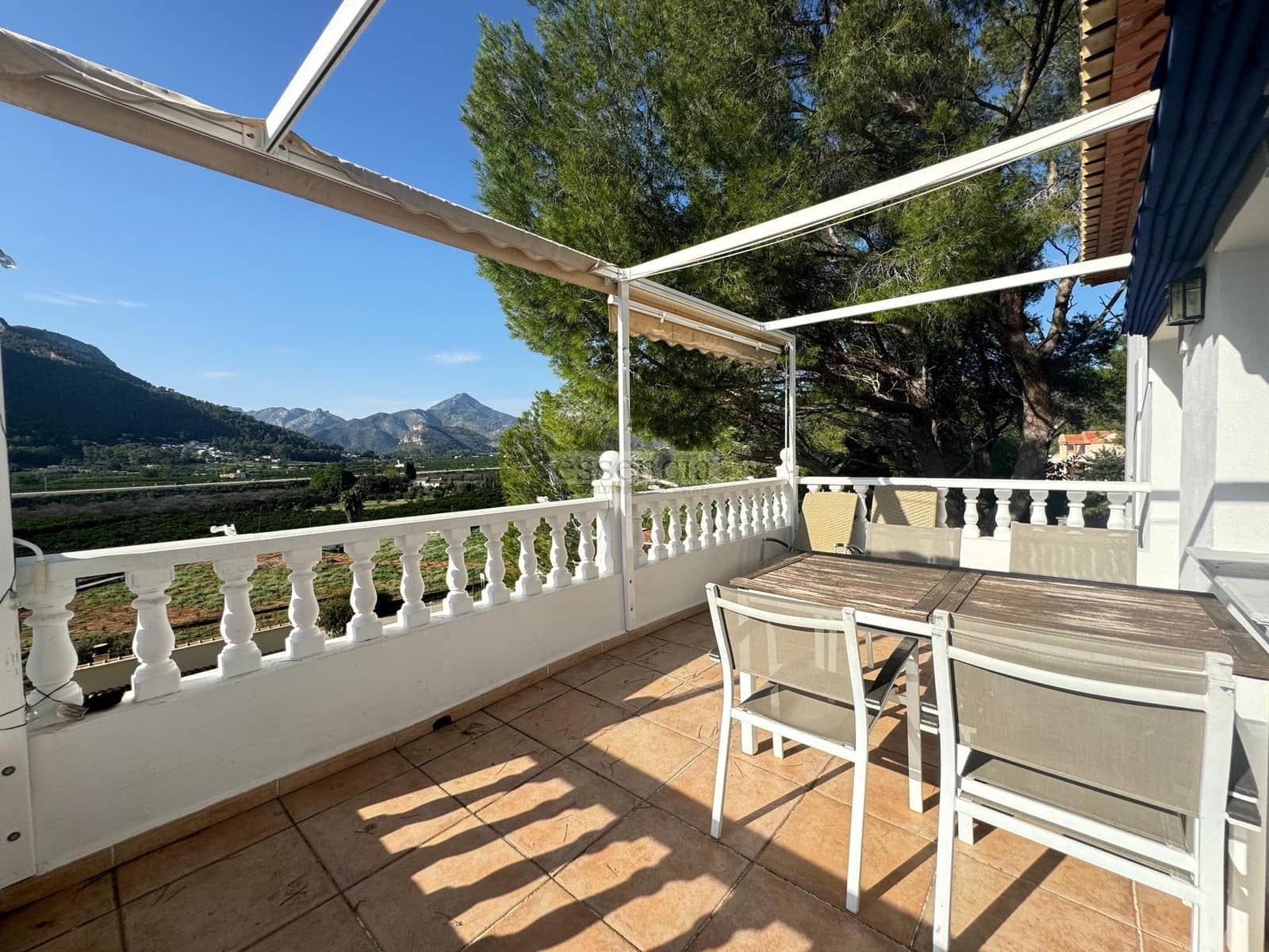 4 soverom Villa til salgs i Gandia med svømmebasseng garasje - € 359 000 (Ref: 8599483)