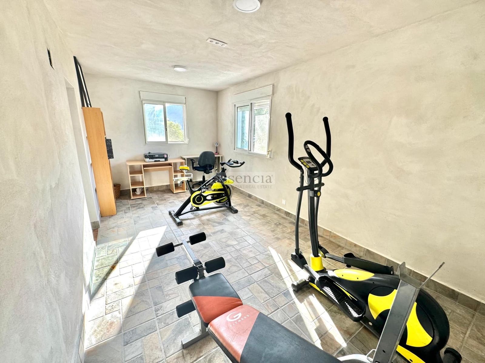 4 soverom Villa til salgs i Gandia med svømmebasseng garasje - € 359 000 (Ref: 8599483)