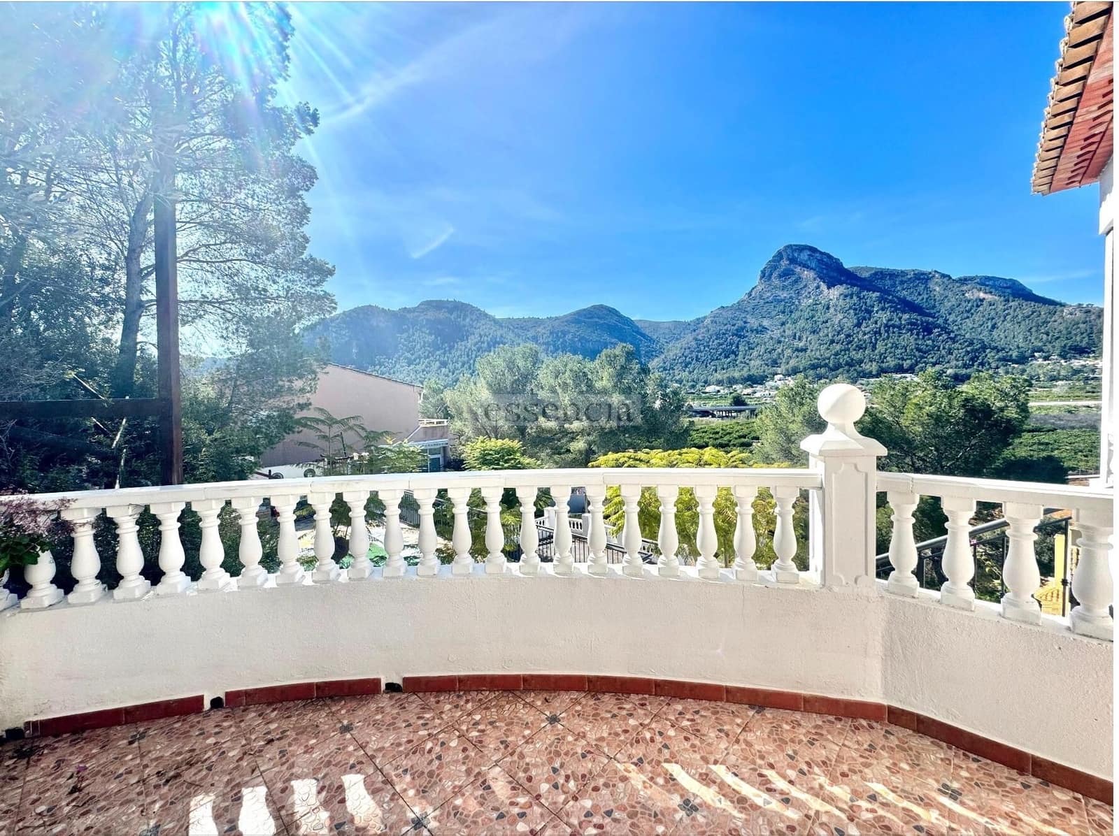 4 soverom Villa til salgs i Gandia med svømmebasseng garasje - € 359 000 (Ref: 8599483)