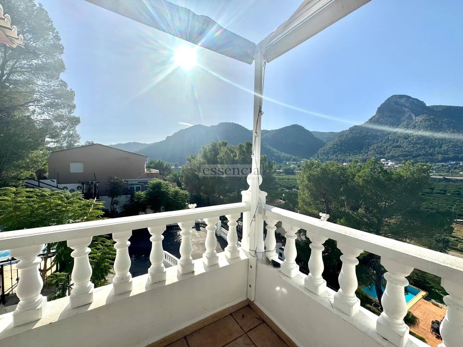 4 soverom Villa til salgs i Gandia med svømmebasseng garasje - € 359 000 (Ref: 8599483)