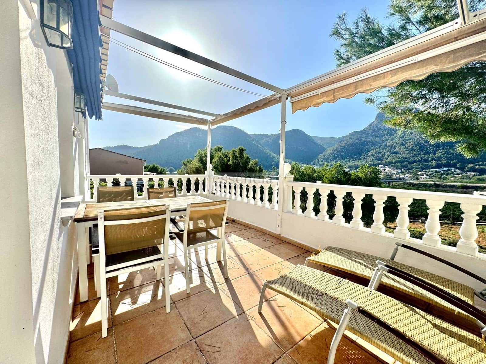 4 soverom Villa til salgs i Gandia med svømmebasseng garasje - € 359 000 (Ref: 8599483)