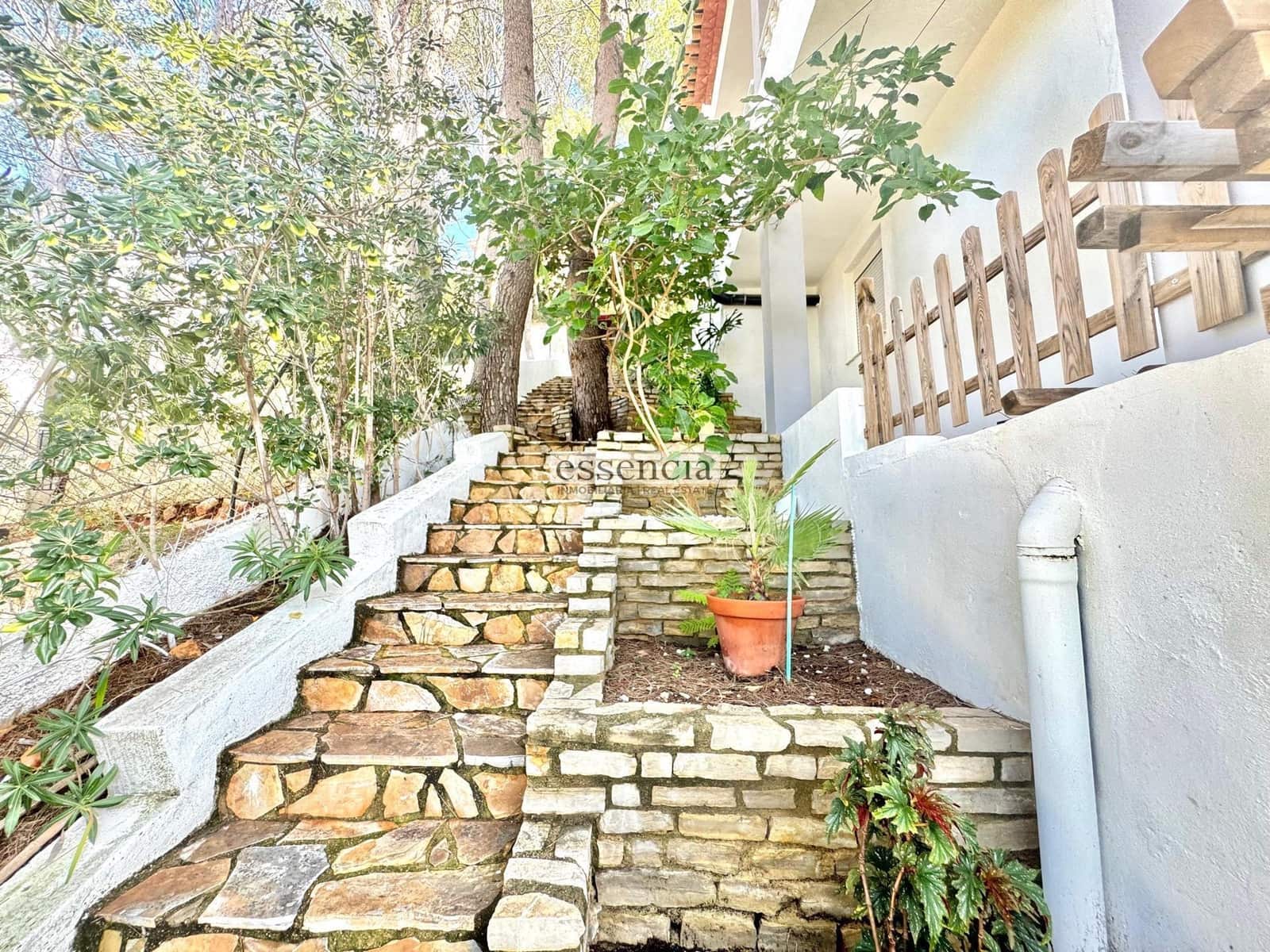 4 soverom Villa til salgs i Gandia med svømmebasseng garasje - € 359 000 (Ref: 8599483)