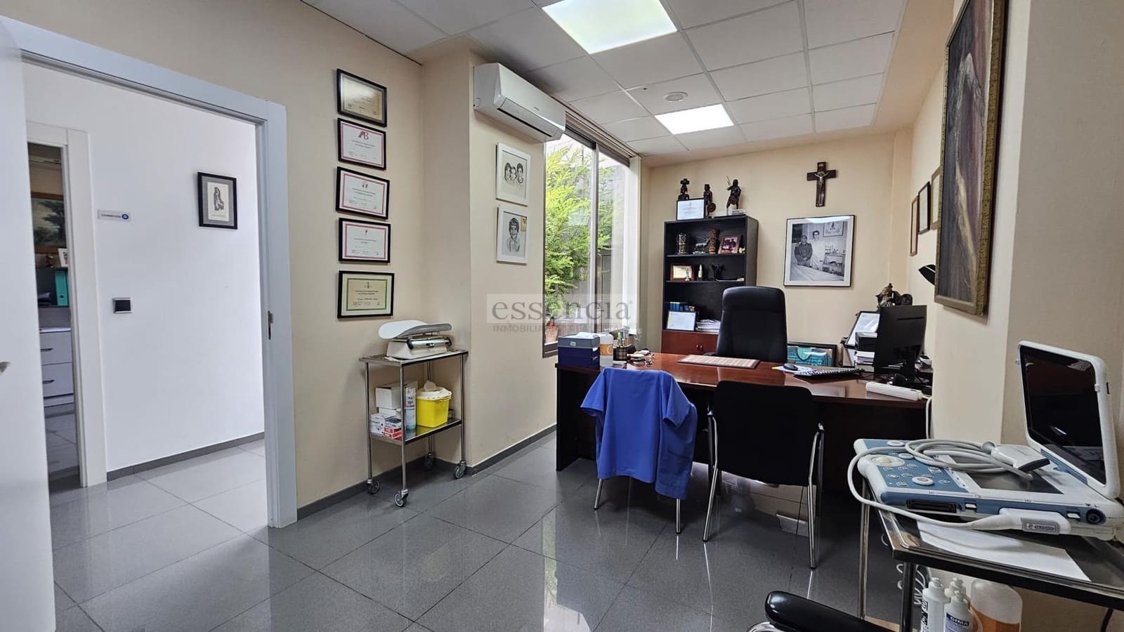 3 soveværelse Erhverv til leje i Palmera - € 1.200 (Ref: 8608667)