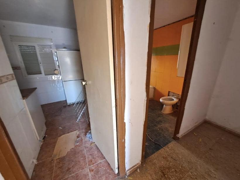 3 sypialnia Mieszkanie na sprzedaż w Gandia - 47 500 € (Ref: 8610826)