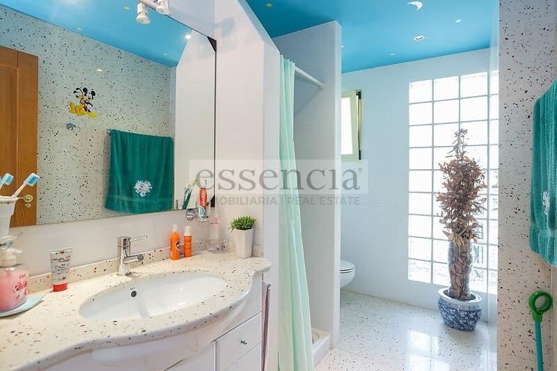 3 sovrum Villa till salu i La Drova - 235 000 € (Ref: 8610828)