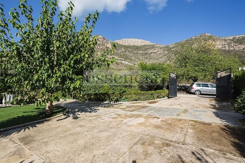 3 sovrum Villa till salu i La Drova - 235 000 € (Ref: 8610828)