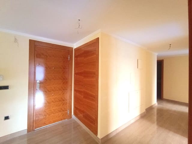 4 chambre Appartement à vendre à Gandia - 410 000 € (Ref: 8634527)