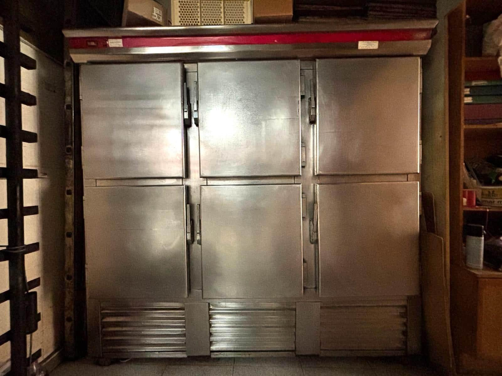 Commercial for sale in Gandia - € 155,000 (Ref: 8675863)