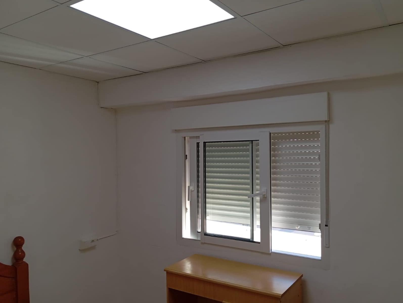 2 soveværelse Erhverv til salg i Oliva - € 499.000 (Ref: 8712847)