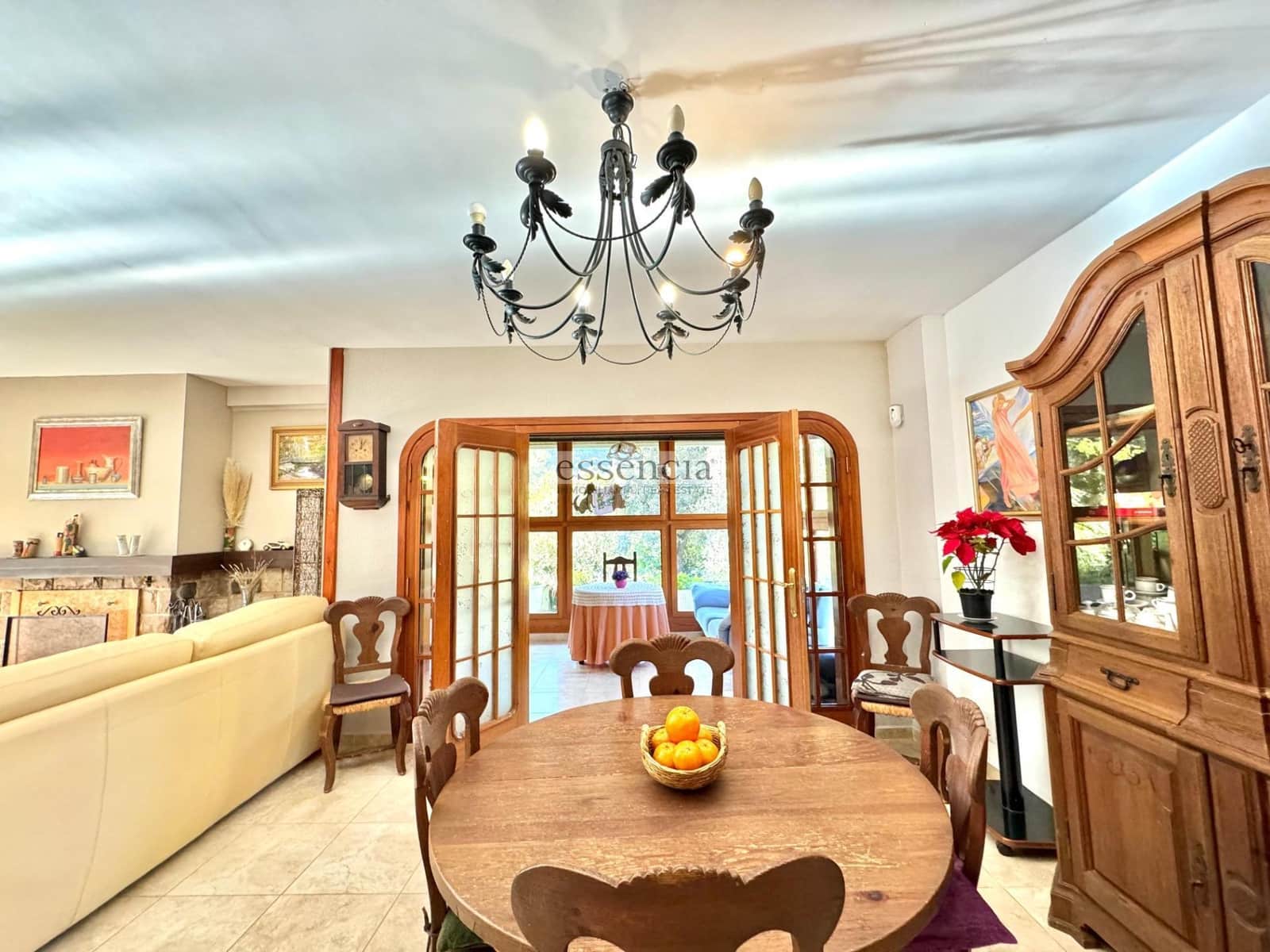 7 soveværelse Villa til salg i La Drova med swimmingpool garage - € 569.000 (Ref: 8743623)