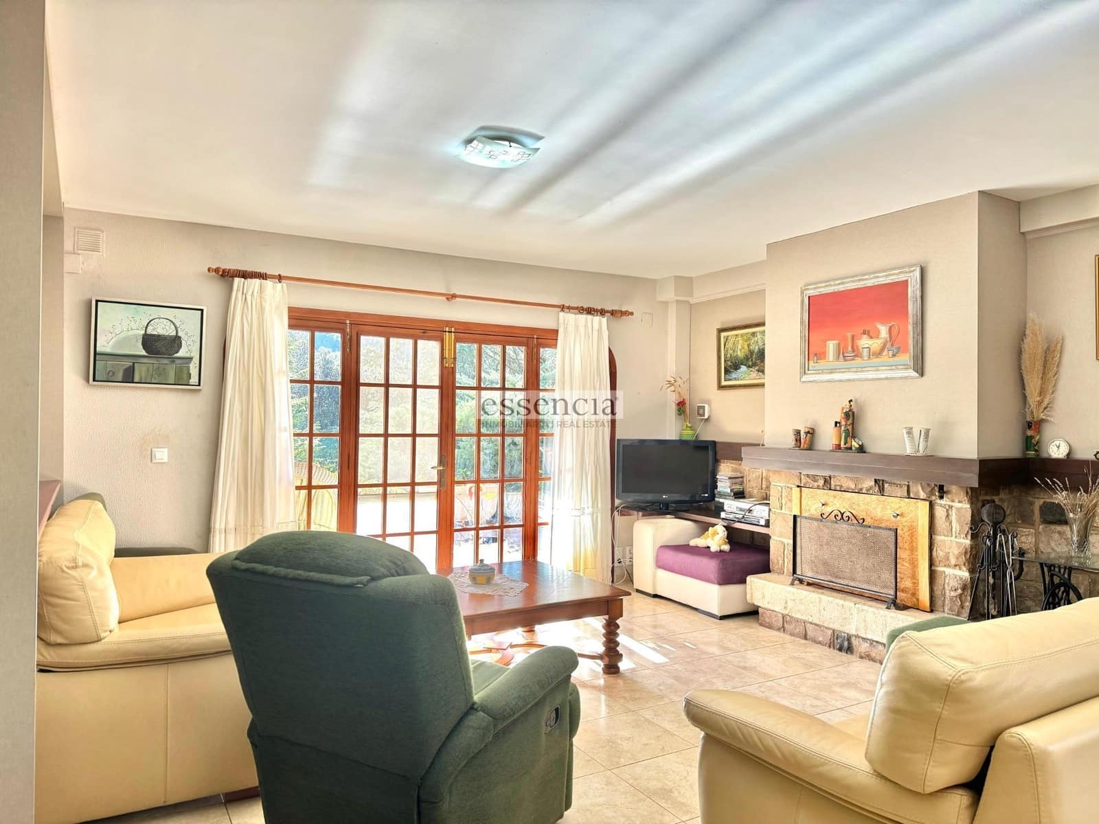 7 soveværelse Villa til salg i La Drova med swimmingpool garage - € 569.000 (Ref: 8743623)