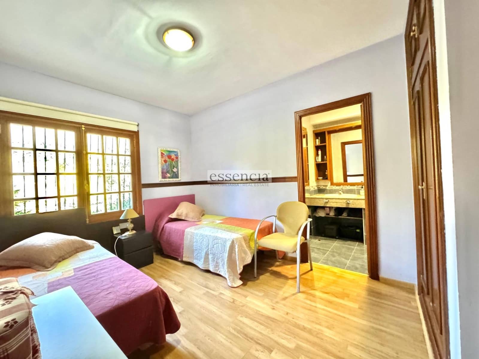 7 soveværelse Villa til salg i La Drova med swimmingpool garage - € 569.000 (Ref: 8743623)