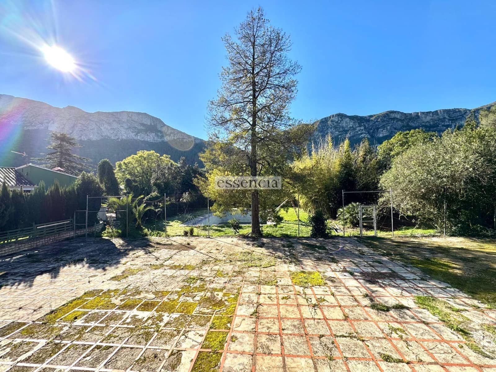 7 soveværelse Villa til salg i La Drova med swimmingpool garage - € 569.000 (Ref: 8743623)